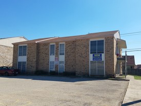 4400 Lake Rd in Killeen, TX - Building Photo