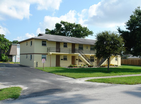 330 Orange Blossom Dr Apartments