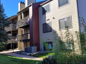 10890 W Evans Ave, Unit 2E in Lakewood, CO - Building Photo