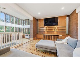 2701 DuPont Ave S, Unit 1 in Minneapolis, MN - Building Photo