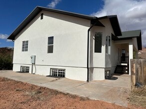 245 Willow St in Colorado City, AZ - Building Photo - Building Photo