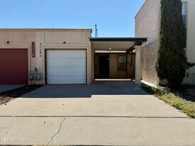 3112 Wayside St in El Paso, TX - Building Photo