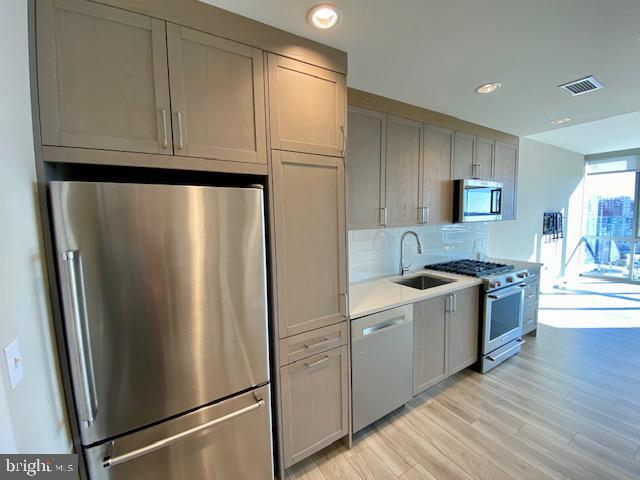 930 Rose Ave in North Bethesda, MD - Building Photo - Building Photo