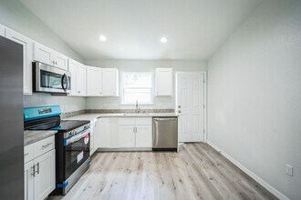 1742 Magnolia St in Bartow, FL - Foto de edificio - Building Photo