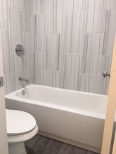 624 W 37th St-Unit -102 in Austin, TX - Building Photo - Building Photo