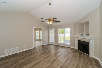 9920 Averbury Cove in Cordova, TN - Building Photo - Building Photo
