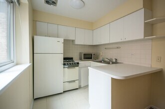515 W Wrightwood Ave, Unit 410 in Chicago, IL - Building Photo - Building Photo