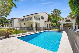 4403 Monserrate St in Coral Gables, FL - Building Photo - Building Photo
