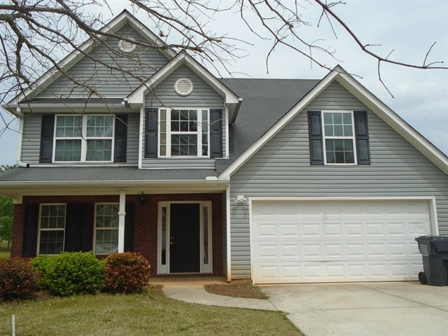 property at 4272 Round Stone Trl