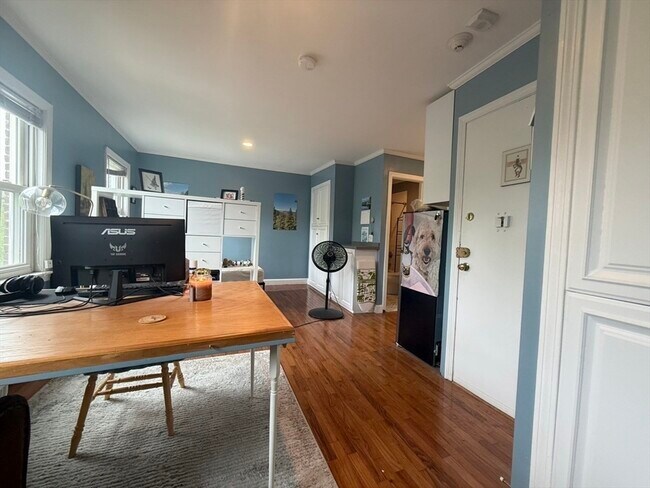 20 Concord Sq, Unit 6 in Boston, MA - Building Photo - Building Photo
