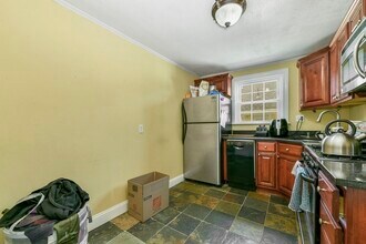 38 Nathan Rd in Waltham, MA - Building Photo - Building Photo