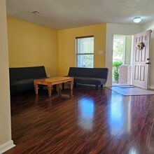 11727 Madison Oak St in Houston, TX - Building Photo - Building Photo