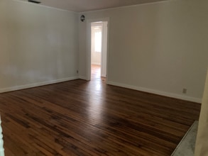 1275 Carlton Acres W in Mobile, AL - Building Photo - Building Photo
