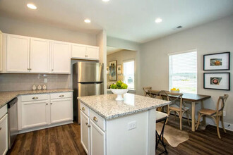 2012 Weaver Way in Leeds, AL - Building Photo - Building Photo