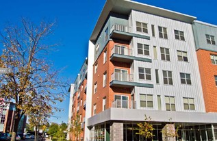 Hot Metal Flats Apartments