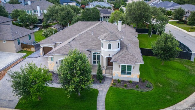 property at 3715 Coggeshall Ln