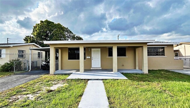 1351 W 34th St in Hialeah, FL - Building Photo - Building Photo