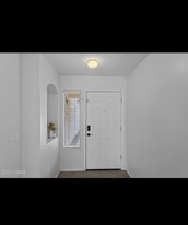878 W Placita El Cauce Rico in Green Valley, AZ - Building Photo
