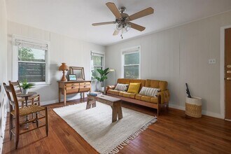5008 Duval St in Austin, TX - Building Photo - Building Photo