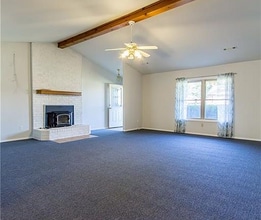 1807 Carrie Pl in Springdale, AR - Building Photo - Building Photo