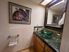 1839 Jicarilla Dr in South Lake Tahoe, CA - Building Photo - Building Photo