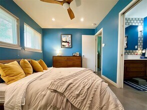 2707 Ashdale Dr in Austin, TX - Building Photo - Building Photo