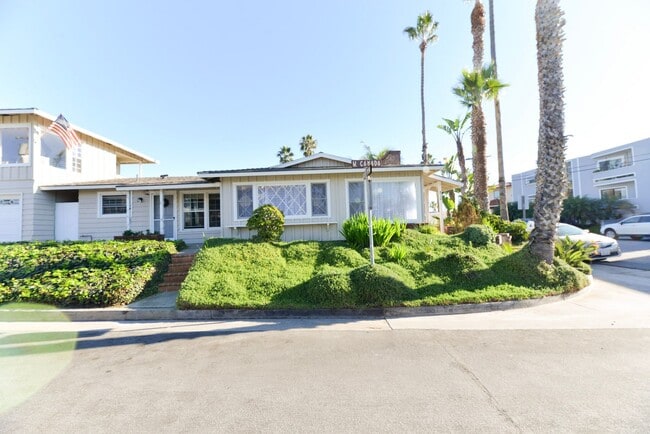 property at 810 Buena Vista