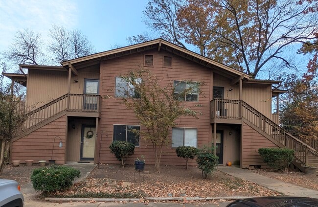 property at 1448 Riverwood Ct