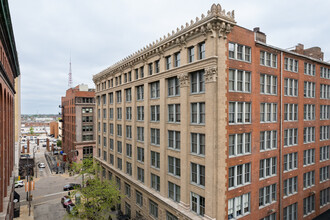 Rudman on the Park in St. Louis, MO - Building Photo - Building Photo