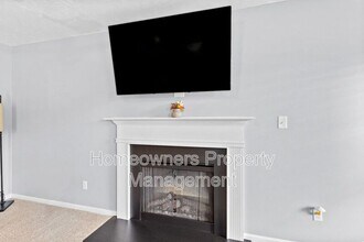 198 Cape Fear Rd in Raeford, NC - Foto de edificio - Building Photo