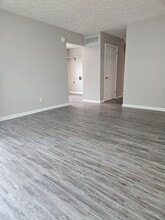 583 Eureka Springs Dr in Lexington, KY - Building Photo - Building Photo