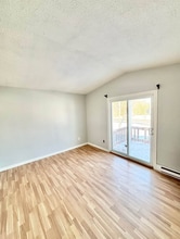 770 Riverside Dr in Fredericton, NB - Building Photo - Building Photo