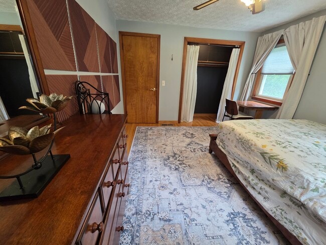 property at 880 Marshall Rd