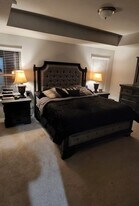 100 Wedgewood Trce Ln in La Porte, TX - Building Photo