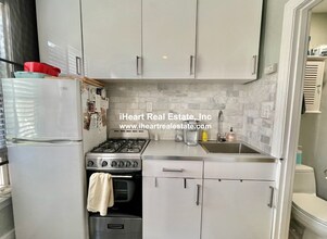 58 Dwight St, Unit 2 in Boston, MA - Building Photo - Building Photo
