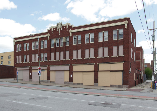 Anderson Apartments in Omaha, NE - Foto de edificio - Building Photo