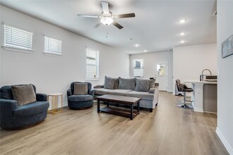 4807 Plum Peach Bend in Austin, TX - Building Photo - Building Photo