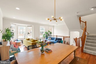 12922 Starters Ln in Fairfax, VA - Building Photo - Building Photo