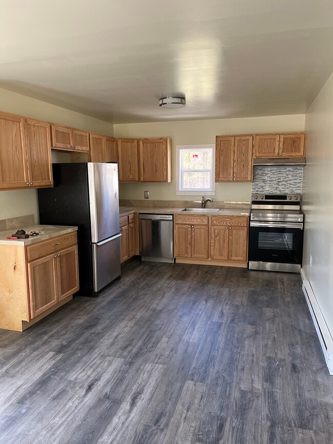property at 250 Dennard Ln
