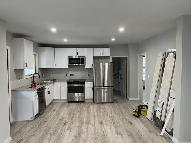 56 Franklin St, Unit 56 Franklin Street