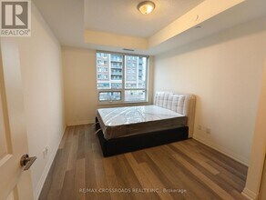 9506 Markham Rd in Markham, ON - Building Photo - Building Photo