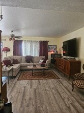 10723 E Navajo Pl in Sun Lakes, AZ - Building Photo - Building Photo