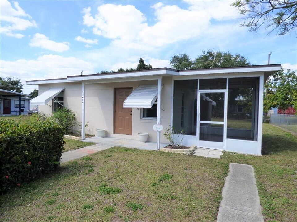 3372 Croton Terrace in Port Charlotte, FL - Building Photo