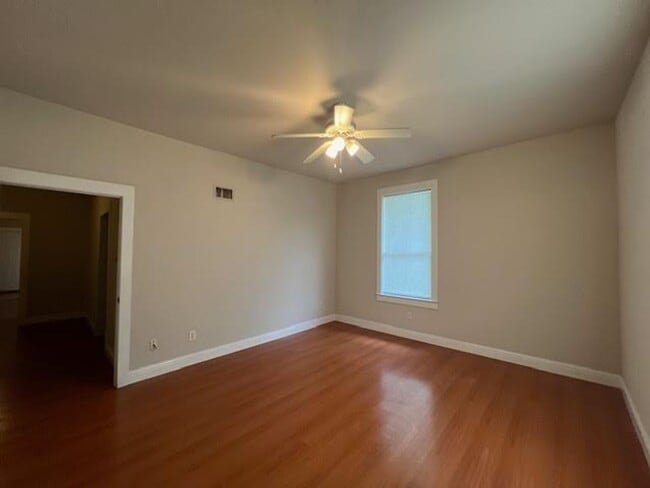 2208 Sanger Ave in Waco, TX - Building Photo - Building Photo