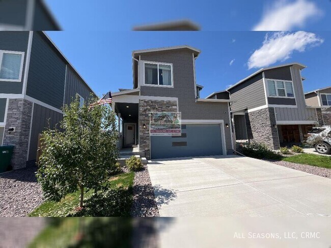 property at 6182 Bobolink Trl