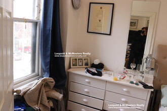 229 Newbury St, Unit 2 in Boston, MA - Building Photo - Building Photo
