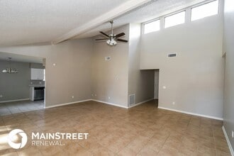 4385 Queensway Dr in Jacksonville, FL - Building Photo - Building Photo