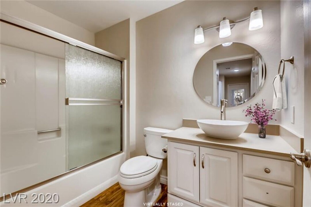 6162 Pinewood Ave in Las Vegas, NV - Building Photo