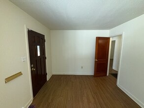 2605 Lilly St in Jackson, MS - Building Photo - Building Photo
