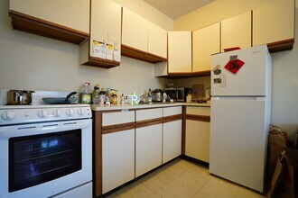 1120 Commonwealth Ave in Brighton, MA - Building Photo - Building Photo